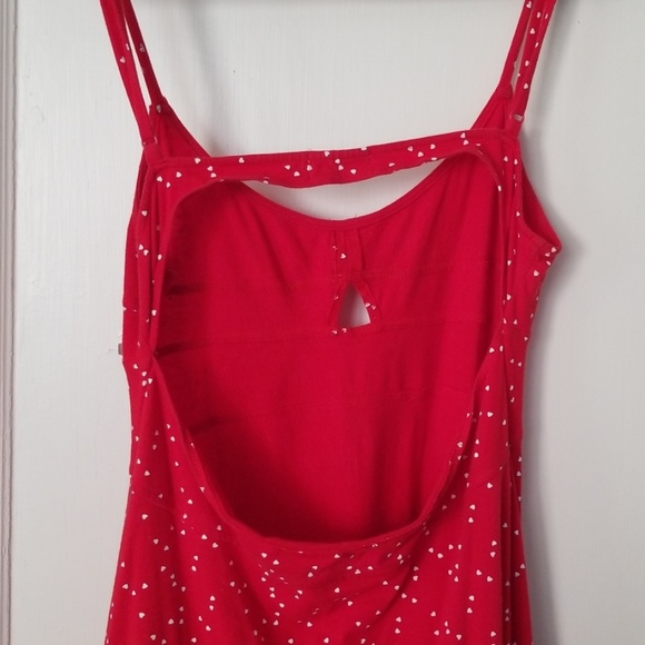 Red dress with small white hearts - Picture 3 of 4